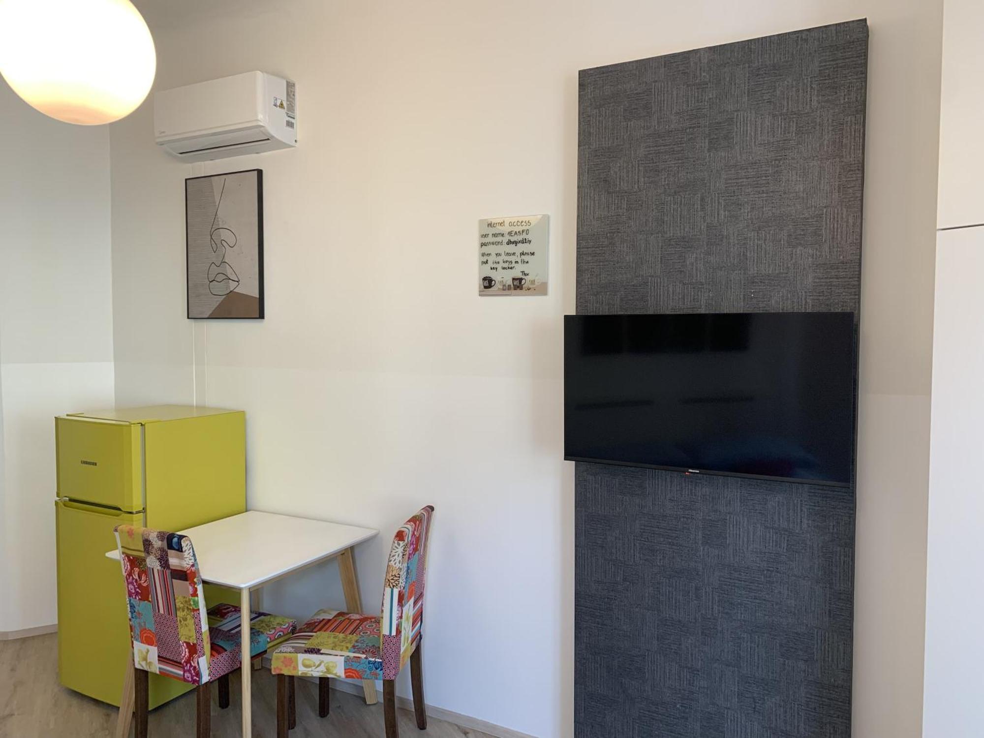 Apartment Optim Ljubljana Buitenkant foto