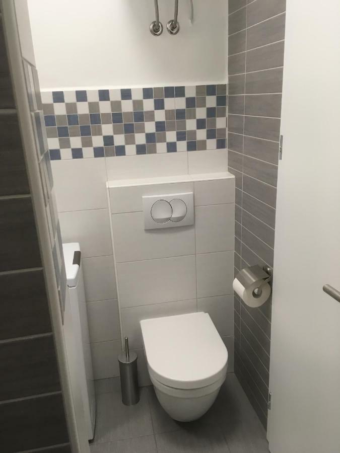 Apartment Optim Ljubljana Buitenkant foto