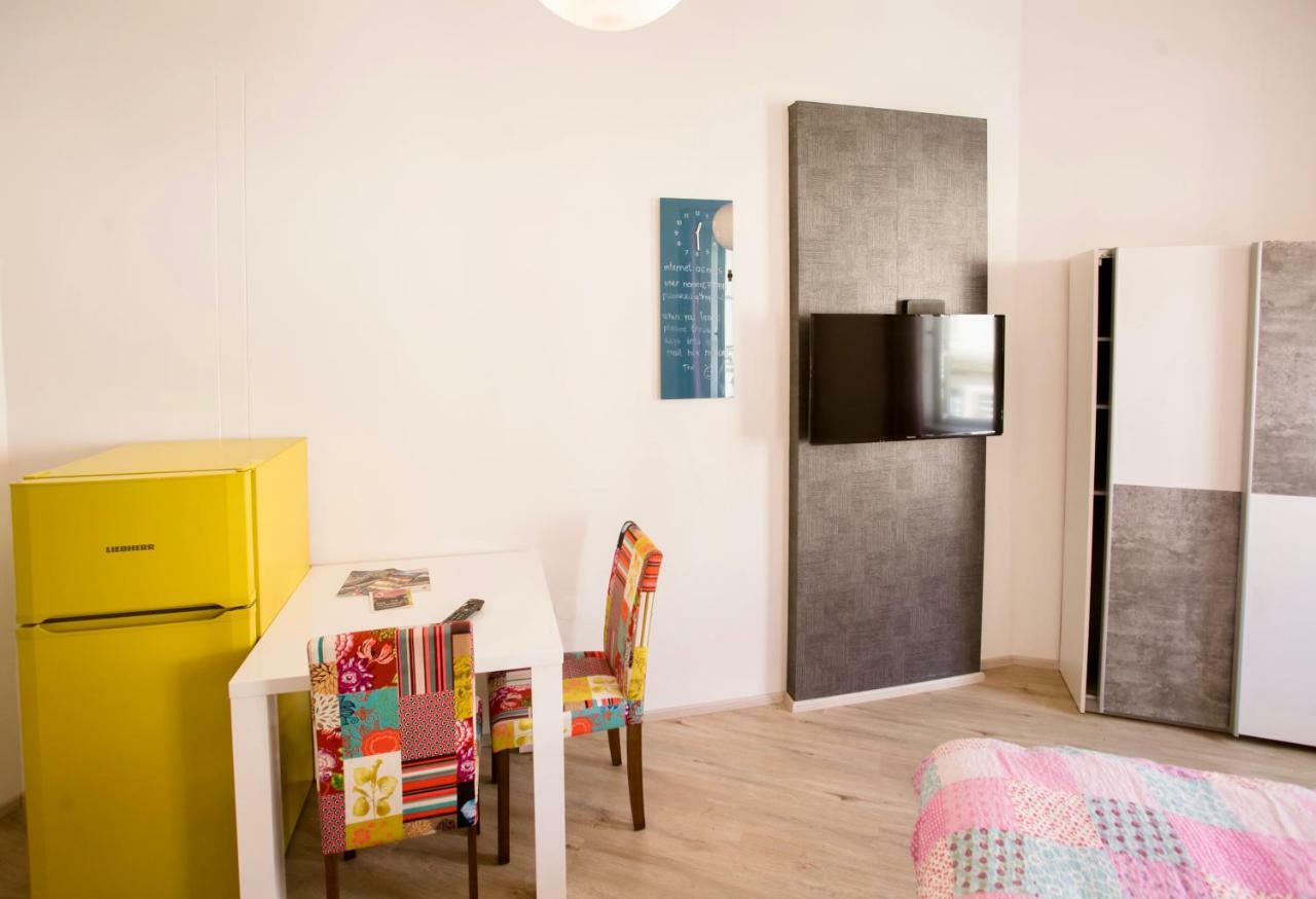 Apartment Optim Ljubljana Buitenkant foto