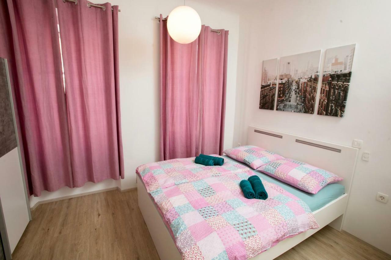Apartment Optim Ljubljana Buitenkant foto