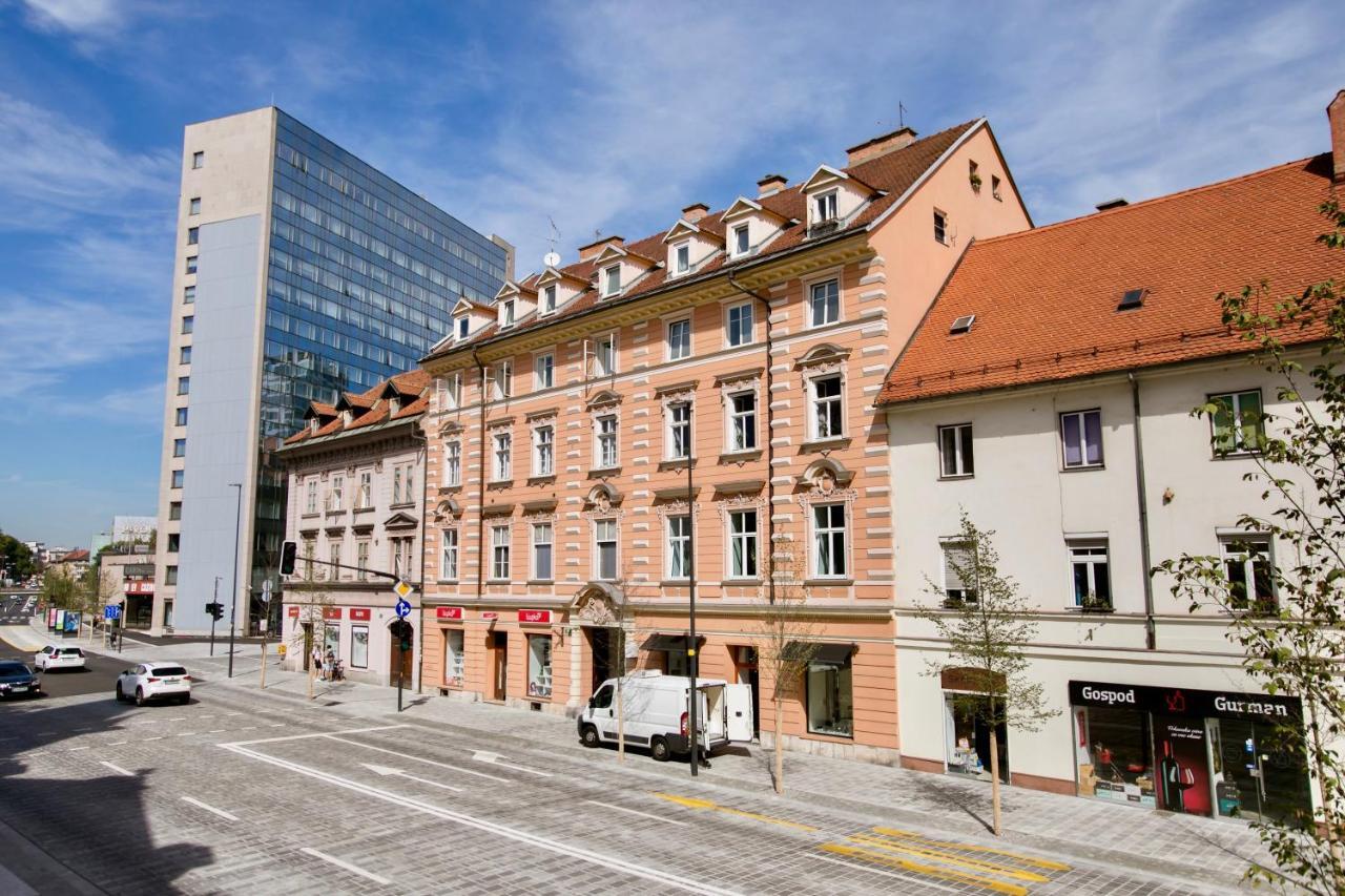 Apartment Optim Ljubljana Buitenkant foto
